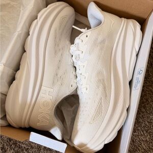 Hoka Clifton 9 *NEW
